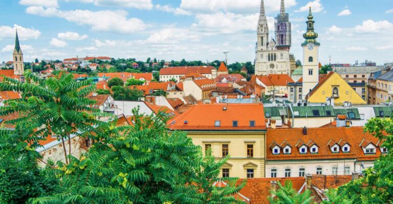 Zagreb: Highlights Self-Guided Scavenger Hunt & Tour