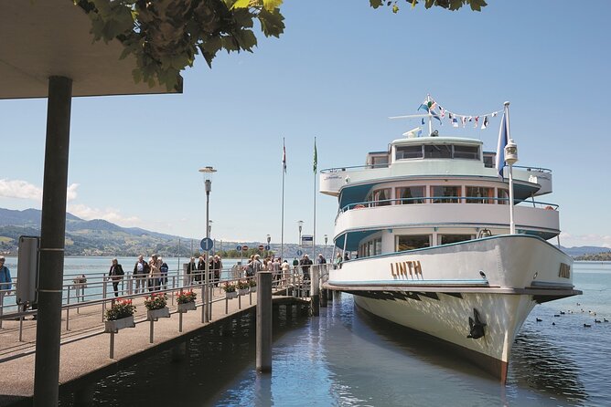 Zurich Highlights City Tour With Lake Cruise