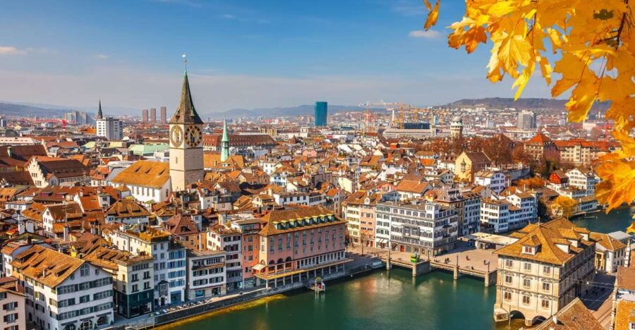 Zurich Highlights Self-Guided Scavenger Hunt and Tour