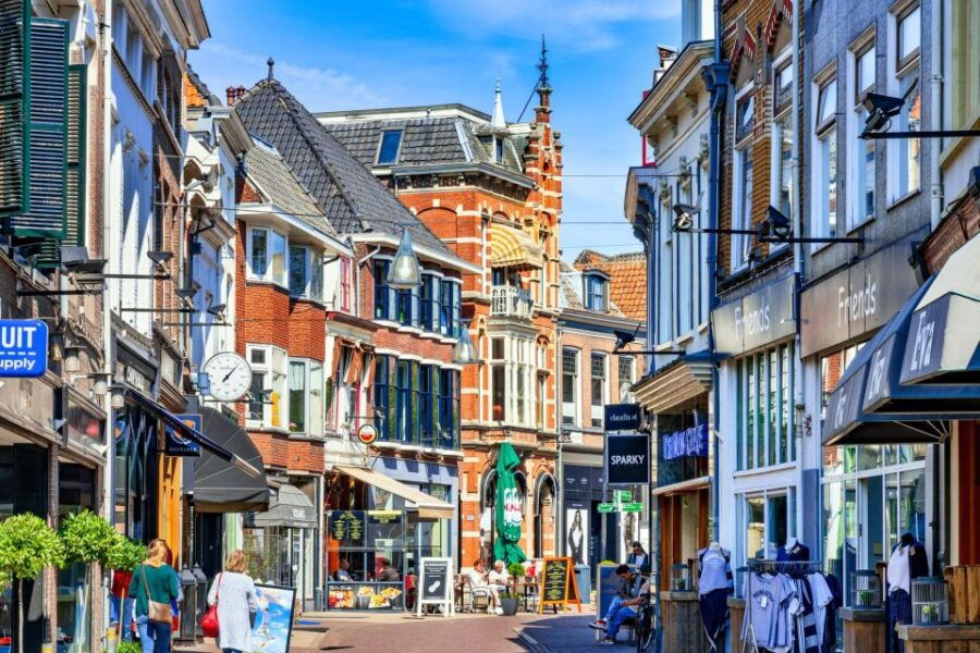 Zwolle: Walking Tour With Audio Guide on App