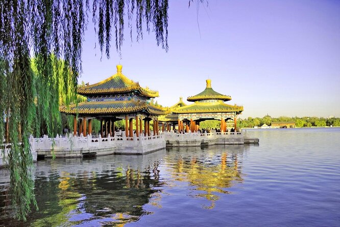 2-Hour Beijing Private Jingshan Coal Hill Park and Beihai Park Walking Tour - Key Points