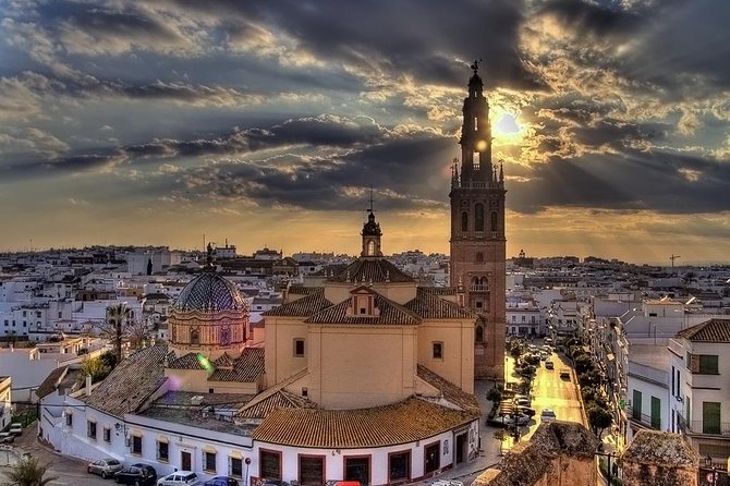 2-Hour Carmona Tour: Alcazar and Church of Santa Maria - Key Points