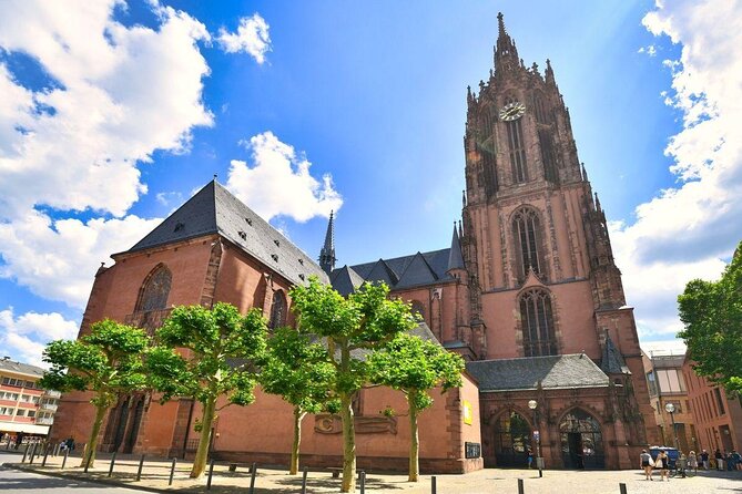 2-Hour Discovering the Best of Frankfurt Walking Guided Tour - Key Points