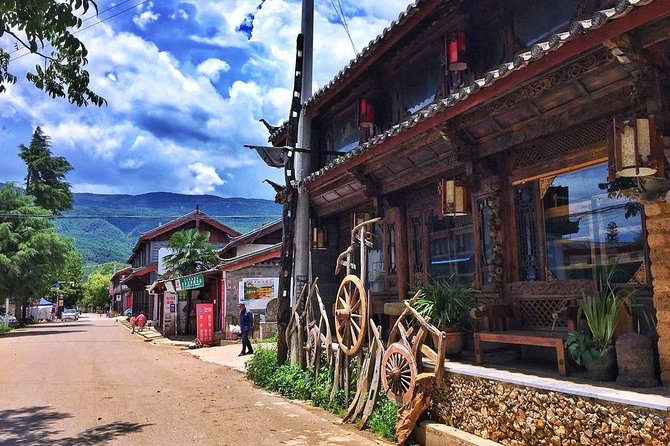 1-Day Lijiang Tour With Lijiang Old Town,Black Dragon Pool,Baisha Village,Shuhe - Black Dragon Pool Visit