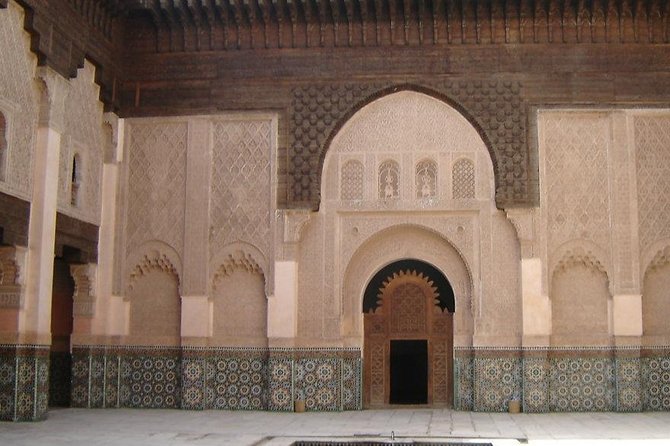 1 Day Trip to Marrakech From Agadir With Group Including Guide - Group Inclusions