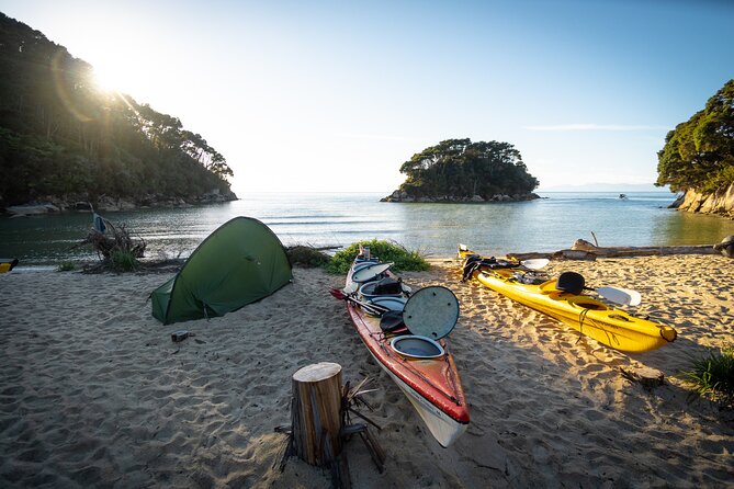 2 Day Freedom Kayak - Kayak Rental - New Zealand - Inclusions and Equipment Provided