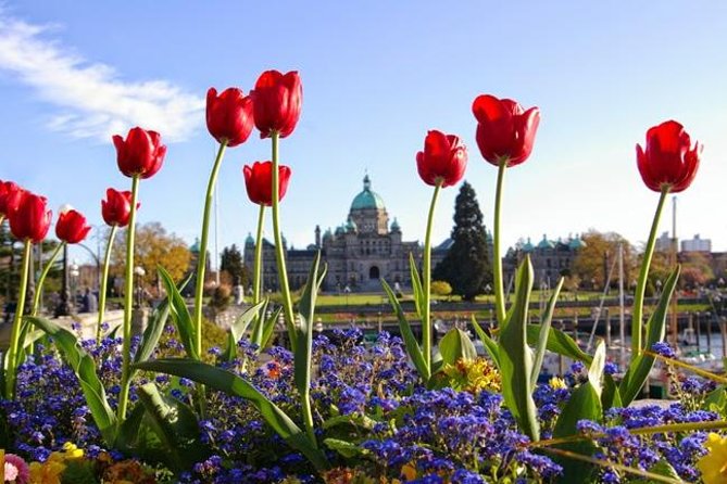 2-Day Victoria & Butchart Gardens Tour With Overnight at the Inn at Laurel Point - Pricing and Booking Details