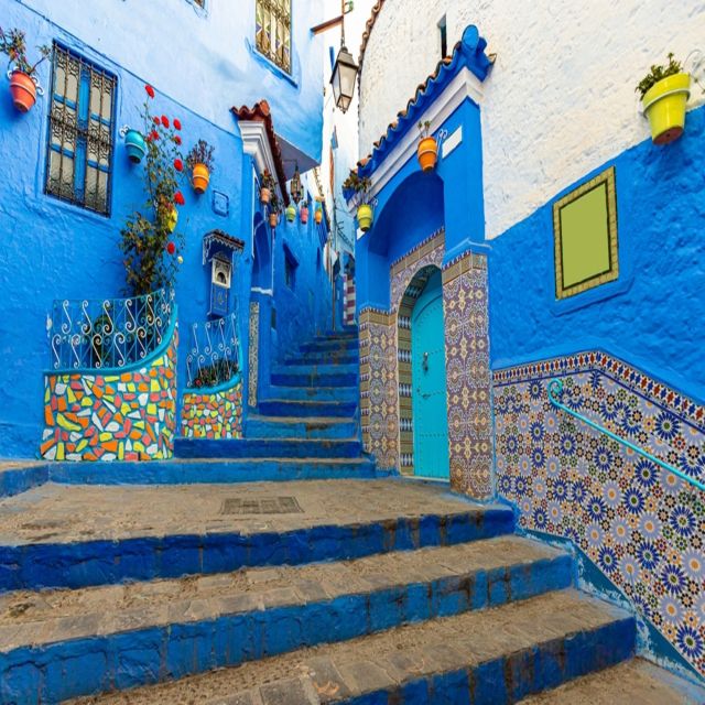 2 Days Chefchaouen and Tangier Tour From Casablanca - Multilingual Live Tour Guide Services