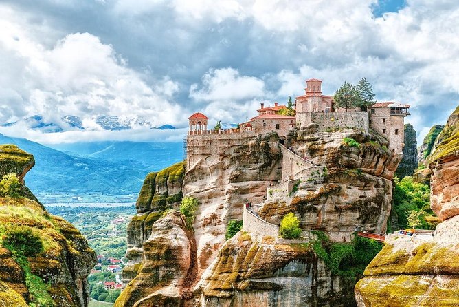 2 DAYS DEPHI -METEORA & Thermopylae Private Trip From Athens - Dining and Meals