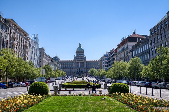 2-Hours Historical Downtown of Prague - Cultural Gems in the City