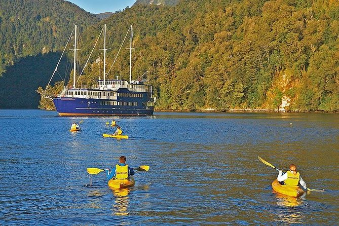 3 Day Doubtful Sound Overnight Cruise and Glowworm Tour From Queenstown - Meeting and Logistics Information