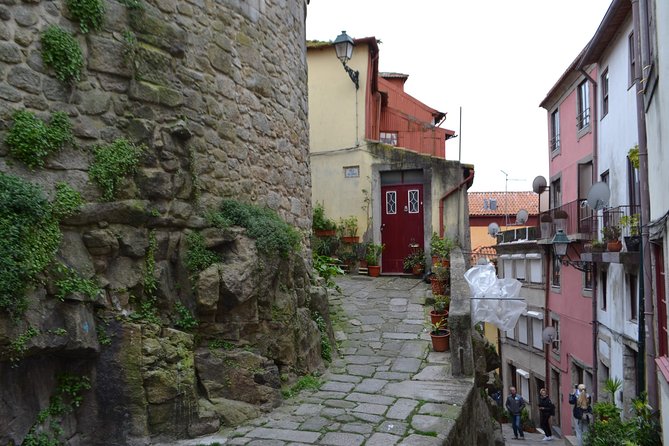 3-Hour Porto Jewish Heritage Walking Tour With Local Guide - Meeting Points and Route Highlights