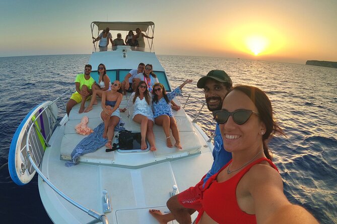 3-Hour Sunset Boat Trip With Dolphin Watching - Sunset Boat Experience