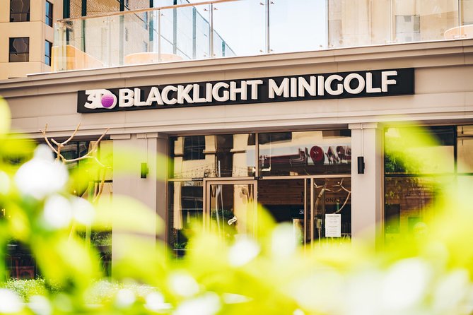 3d Blacklight Minigolf - Jbr / Marina Dubai - Accessibility and Logistics