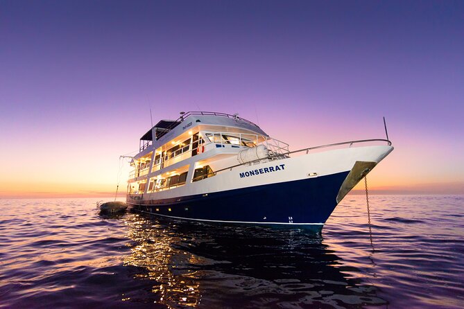 4-Day Galapagos Islands Cruise: Itinerary C (South) Aboard the Monserrat Yacht - Day 2: Exploring Santa Fe Island