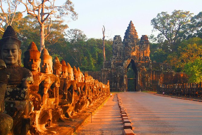 4 Days Expedition From Bangkok to Angkor Wat - Accommodation and Logistics