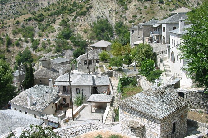4-Days: Meteora, Delphi, Ioannina Lake City & Best of Greek Villages Experience - Discovering Delphis Mysteries