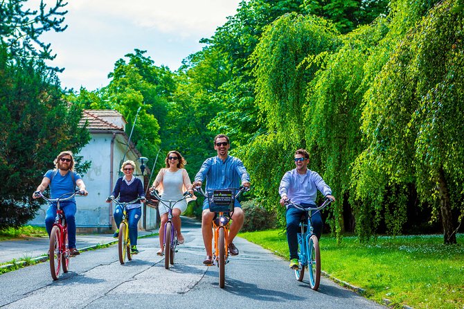 7 BEST VIEWS - PRAGUE Ebike TOUR - Petrin Tower Scenic Overlook