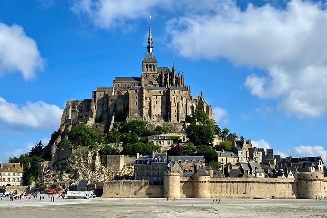 7-day Small Group ALL Normandy D-Day Castles & Burgundy Wine Trip - Accommodation Highlights