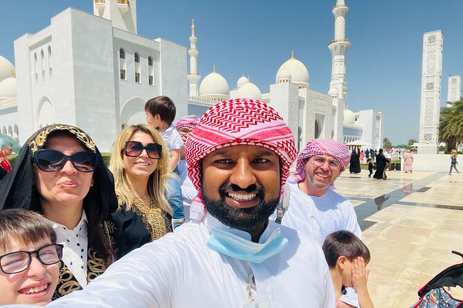 Abu Dhabi City Tour Private With Grand Mosque Entrance - Itinerary Overview