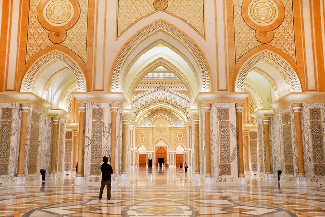 Abu Dhabi Small Group City Tour From Dubai - Itinerary Highlights