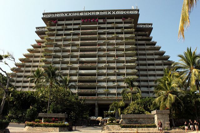 Acapulco City Tour With Cliff Divers - Small Group Size and Hotel Pickup