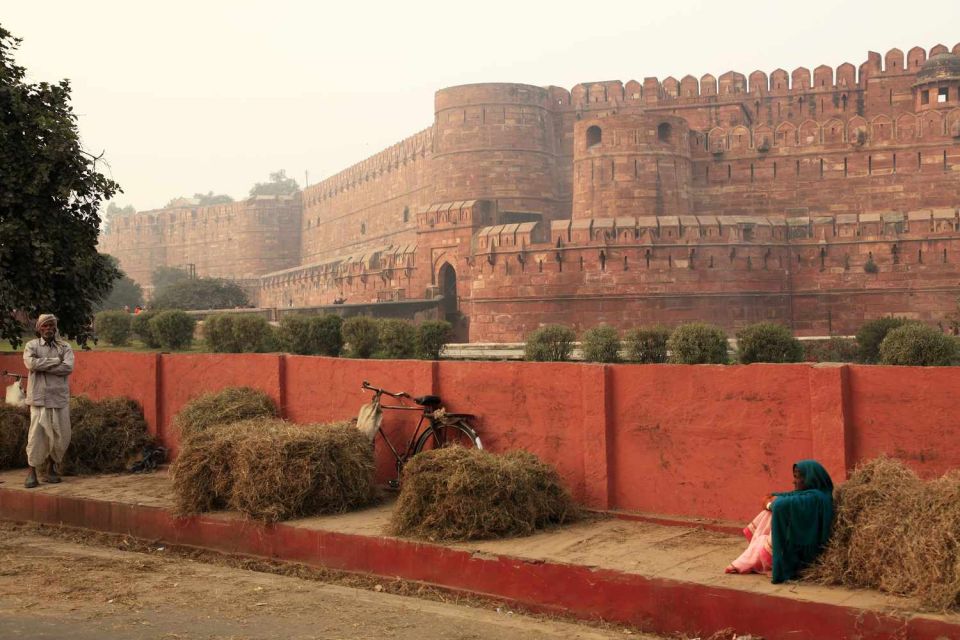 Agra: Agra Fort Tour With Guide - Experience Highlights