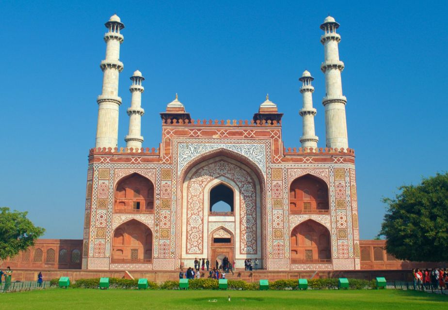 Agra: Private Taj Mahal And Agra Fort Guided Tour by Car - Location & Starting Details