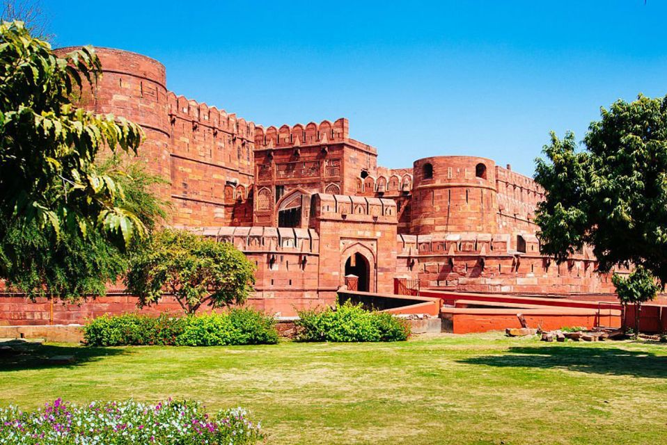 Agra: Visit Taj Mahal & Agra Fort With Lunch - Visiting Taj Mahal and Agra Fort