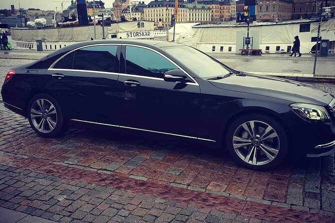 Airport Limousine Transfer: Arlanda Airport to Seaport in Stockholm 1-3 Passengers - Vehicle Options