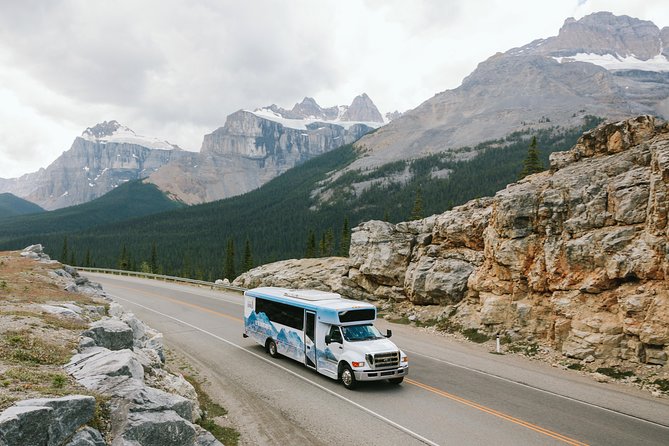 Alberta Transfer: Banff, Jasper, Lake Louise, Calgary - Inclusions