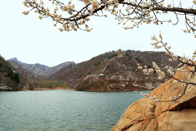 All-Inclusive Private Biking and Hiking Tour at Huanghuacheng Great Wall - Booking Details