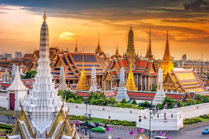 Amazing Bangkok Tour With Royal Grand Palace and Wat Phra Kaew - Meeting and Pickup Details