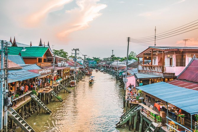 Amphawa Floating & Maeklong Railway Train Market (Small Group) - Itinerary Highlights