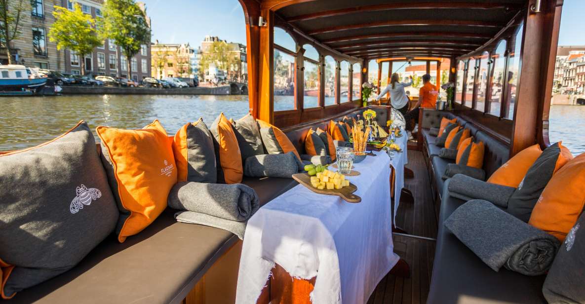 Amsterdam: Classic Boat Cruise With Cheese & Wine Option - Activity Highlights