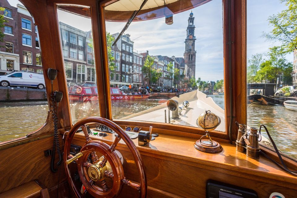 Amsterdam: Luxury Boat Canal Cruise With Unlimited Drinks - Experience Highlights