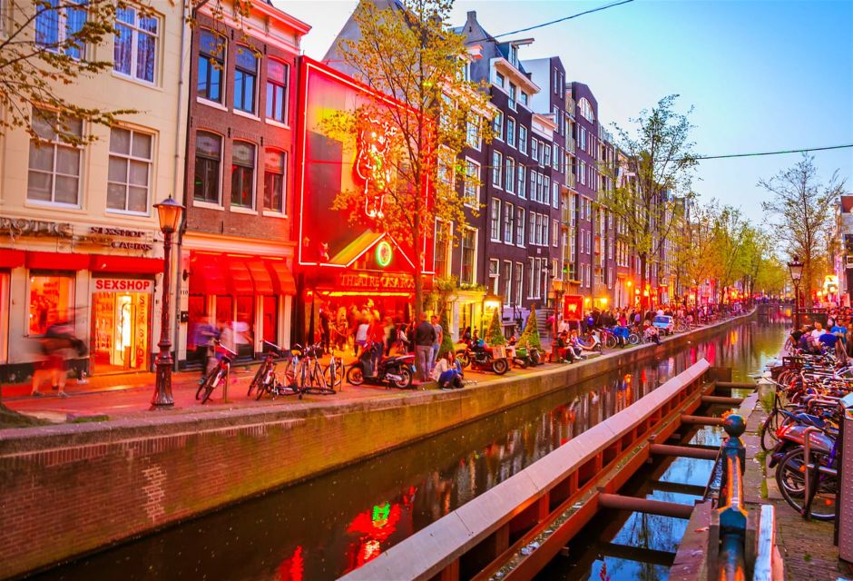 Amsterdam: Self-Guided Canals Photography Tour - Highlights and Features