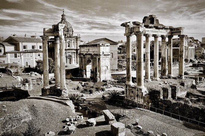 Archaeological Tour Colosseum Roman Forum Palatine - Inclusions