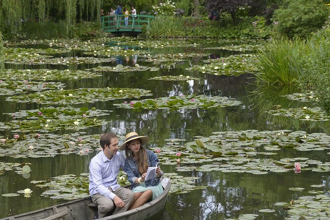 Audio Tour in Giverny and Versailles With Pick up and Drop off - Tour Inclusions