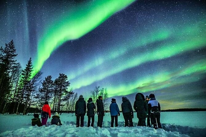 Aurora Trip and Snowshoes in Lake Rautusjarvi - Aurora Borealis Sighting