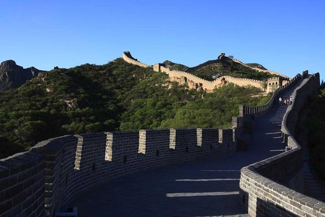 Badaling Great Wall and Ming Tombs Bus Tour - Reviews and Ratings Analysis