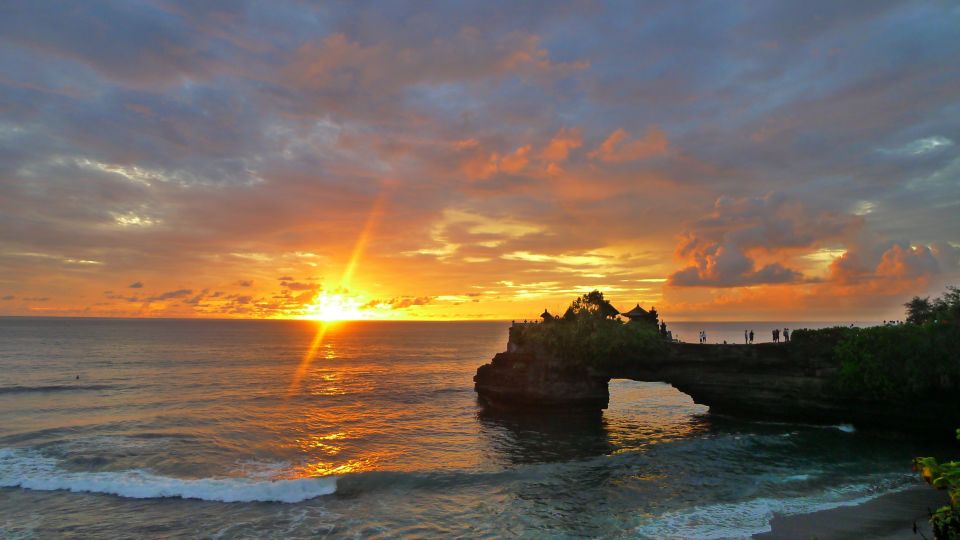 Bali: 8-Hour Ubud Highlights & Tanah Lot Temple Sunset Trip - Tour Highlights