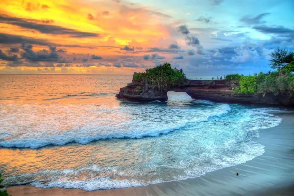 Bali: Half Day Tanah Lot Temple Sunset Tour - Pickup Locations and Details