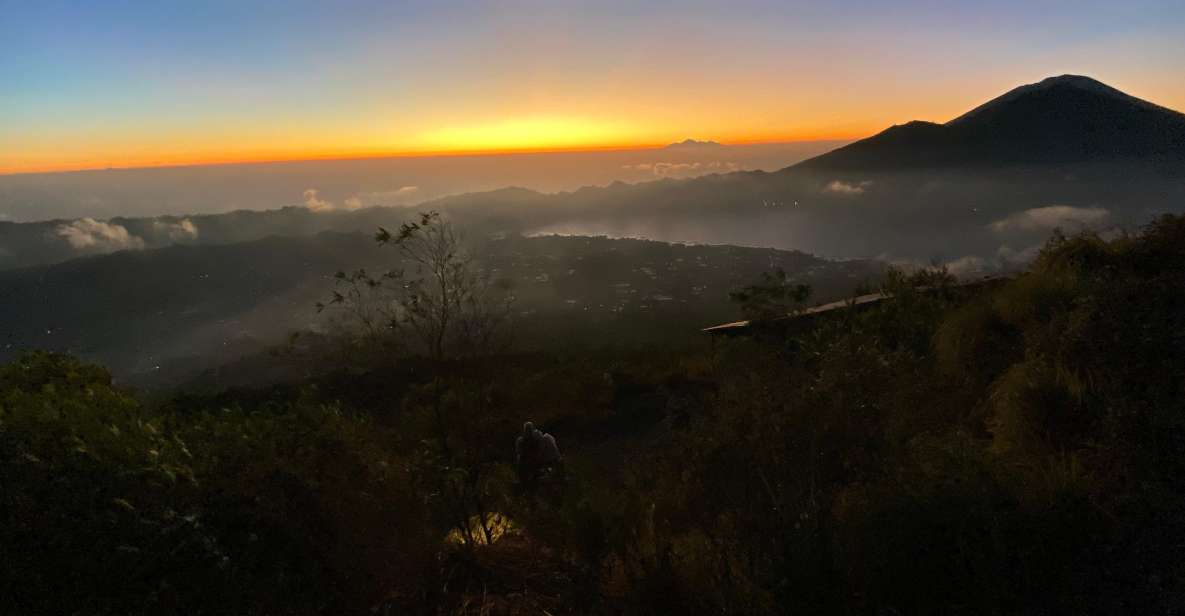 Bali: Mount Batur Volcano Hike With Local Mountain Guide - Experience Highlights