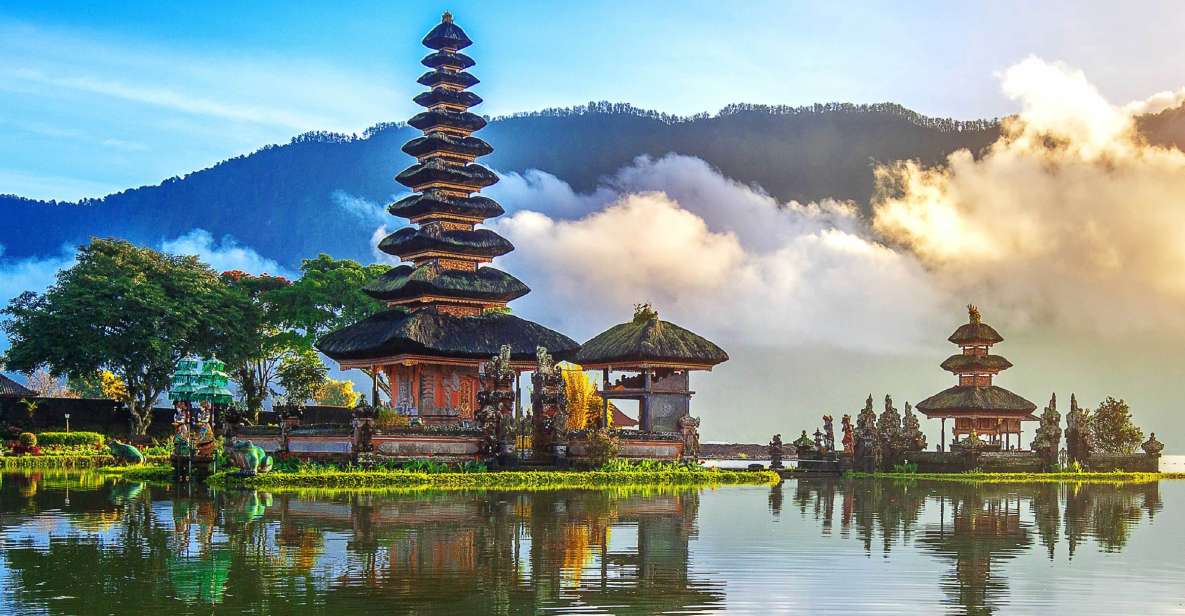 Bali: Secret Garden, Ulun Danu Temple and Waterfall Tour - Tour Itinerary