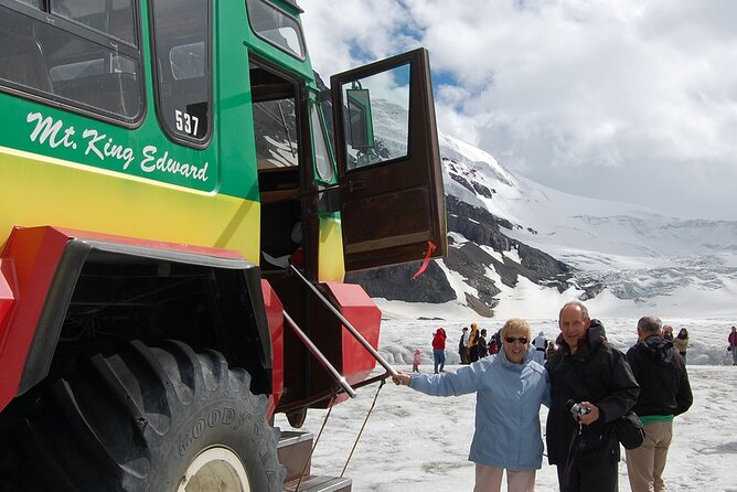 Banff Lake Louise Excursion - 3-Day Calgary To Vancouver Bus Tour - Spectacular Scenery and Landmarks