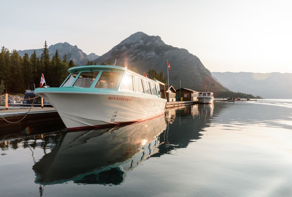 Banff: Lake Minnewanka Cruise - Duration and Language