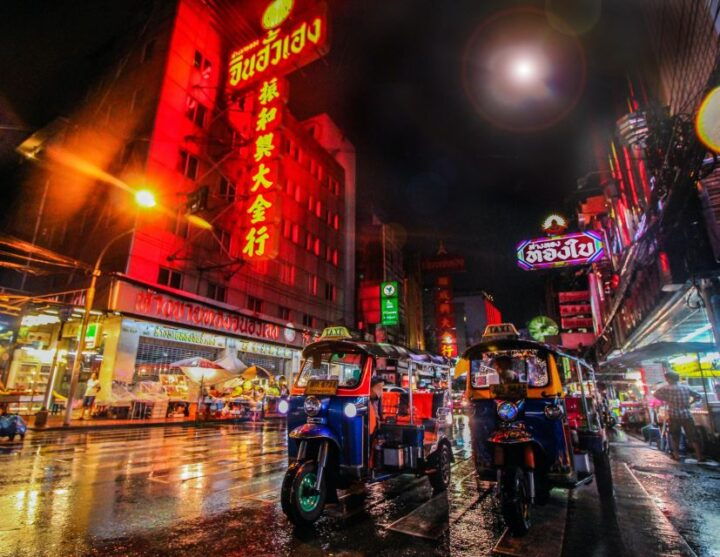 Bangkok: Chinatown by Night Walking Tour - Inclusions and Logistics