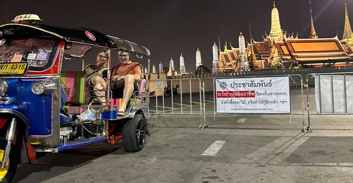 Bangkok Night Tour: Food, Temple & Tuk-Tuk - Itinerary Details