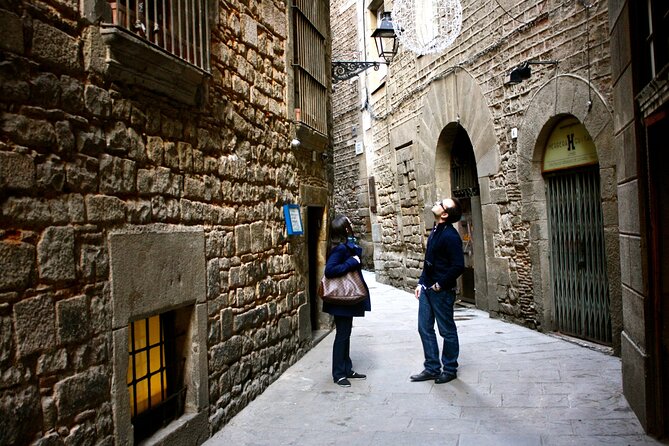 Barcelona “El Call” Jewish Quarter Private Walking Tour - Logistics and Pickup Options